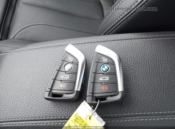 WBA13AL0XR7R84109 2024 BMW M2 Серый Вид панели приборов