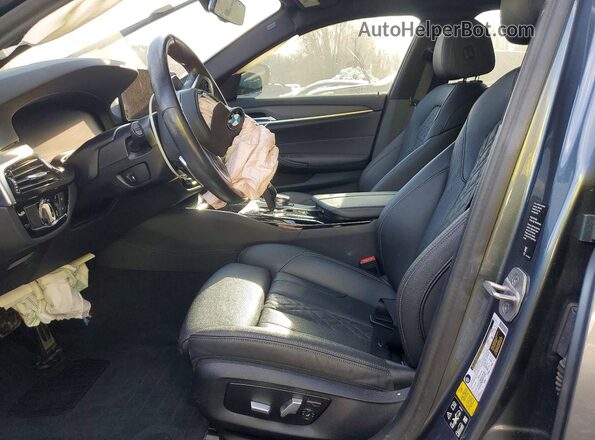 WBA13BJ01NWX57691 2022 BMW 5 SERIES Gray Widok wnętrza z przodu