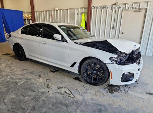 WBA13BJ03NCJ40293 2022 BMW 5 SERIES Белый Передняя правая четверть