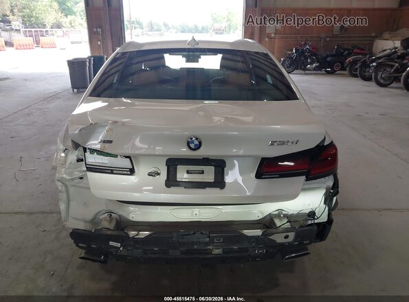 WBA13BJ04MWX27132 2021 BMW 5 SERIES White 