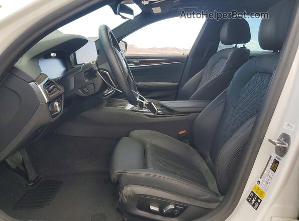 WBA13BJ04PWY20950 2023 BMW 5 SERIES White Front interior view