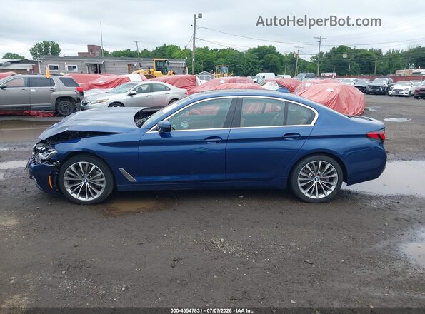WBA13BJ07MWW95079 2021 BMW 5 SERIES Dark Blue 360 interior view