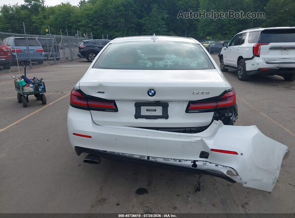 WBA13BJ07NWX39647 2022 BMW 5 SERIES White 
