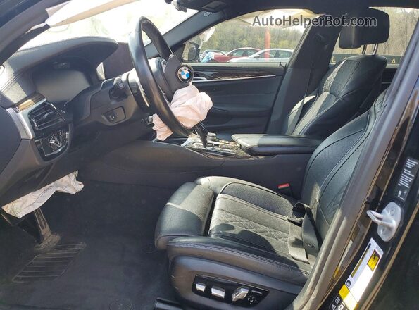 WBA13BK00MCF05464 2021 BMW M5 Черный Вид салона спереди