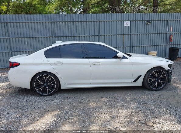 WBA13BK02MCF09869 2021 BMW 5 SERIES White Панорамний вид салону 360°