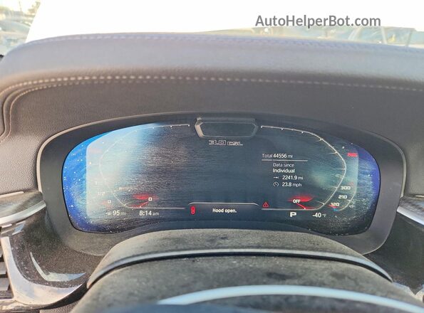 WBA13BK06PCM40203 2023 BMW M5 Белый Вид щитка приборов