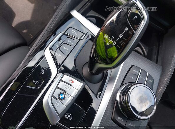 WBA13BK0XNCH90465 2022 BMW M5 Black Widok deski rozdzielczej