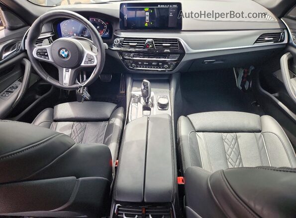 WBA13BK0XPCL25460 2023 BMW M5 Black Առջևի վահանակի տեսք