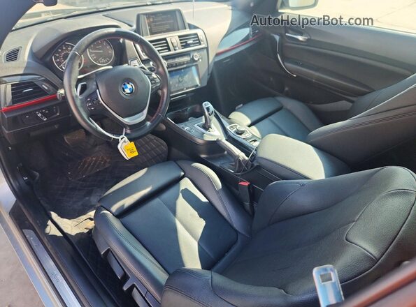 WBA1K9C52GV321946 2016 BMW 2 SERIES Silver Vista del salpicadero