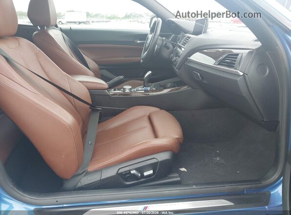 WBA1M1C53GV394593 2016 BMW M2 Blue Սալոնի դիմացի տեսք