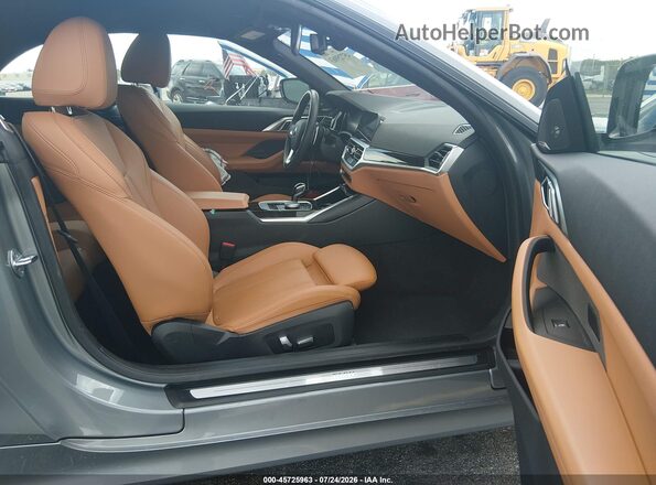 WBA23AT07PCM11161 2023 BMW 4 SERIES Gray Front interior view