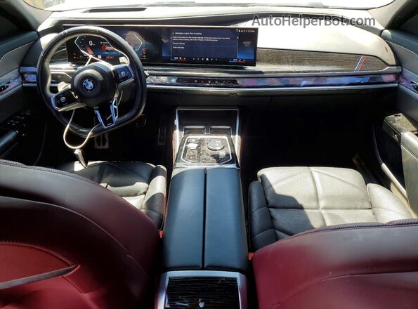 WBA23EH00PCM83724 2023 BMW 7 SERIES White Вид панелі приладів