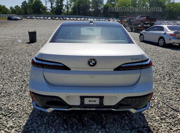WBA23EH01PCM21670 2023 BMW 7 SERIES White Widok z tyłu
