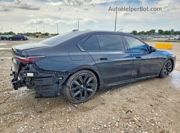 WBA23EH08RCS25938 2024 BMW 7 SERIES Черный Задняя правая четверть