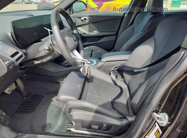 WBA23GG01S7S79867 2025 BMW 2 SERIES Black Widok wnętrza z przodu