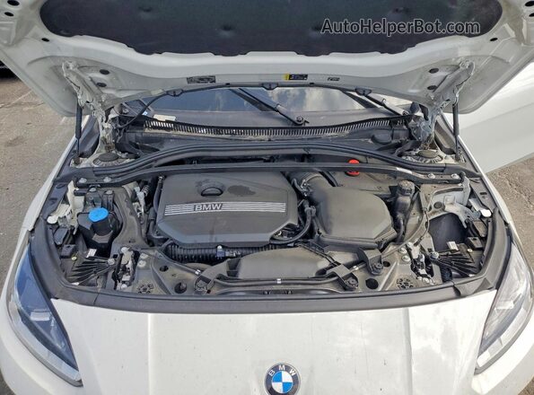 WBA23GG04T7U13238 2026 BMW 2 SERIES White Vista interior trasera