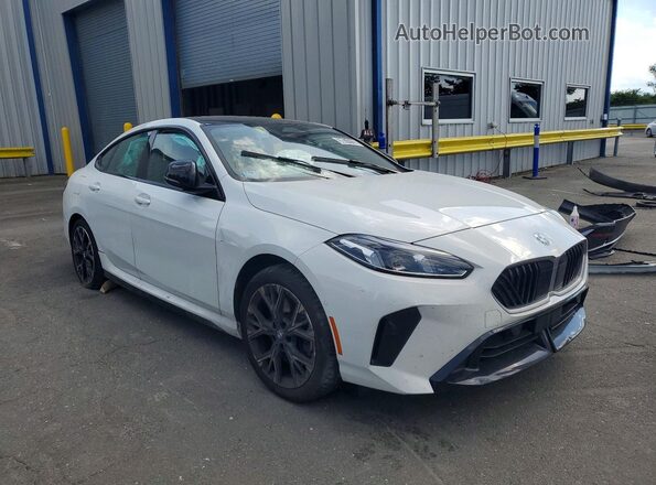 WBA23GG04T7U13238 2026 BMW 2 SERIES White Delantero derecho