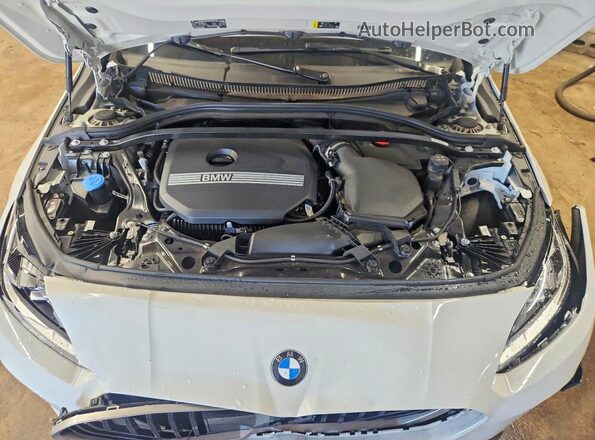 WBA23GG08T7U34108 2026 BMW 2 SERIES White Widok wnętrza z tyłu