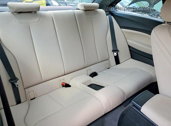 WBA2H9C36HV642553 2017 BMW 2 SERIES Blue Widok tylnych siedzeń