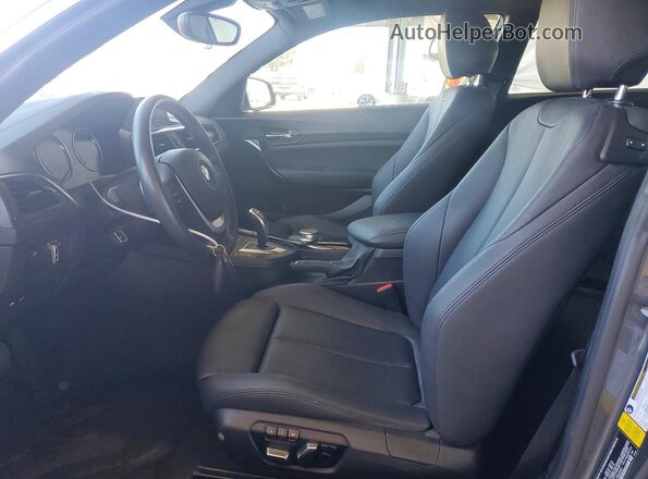 WBA2J1C08L7E62261 2020 BMW 2 SERIES Серый Вид салона спереди