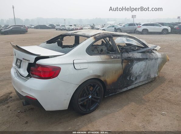 WBA2J7C09L7E74146 2020 BMW M2 White Rear right