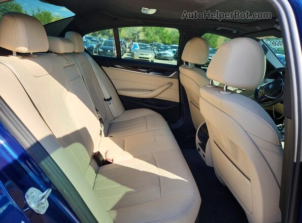 WBA33AG01PCM24311 2023 BMW 5 SERIES Blue Հետևի նստատեղերի տեսք