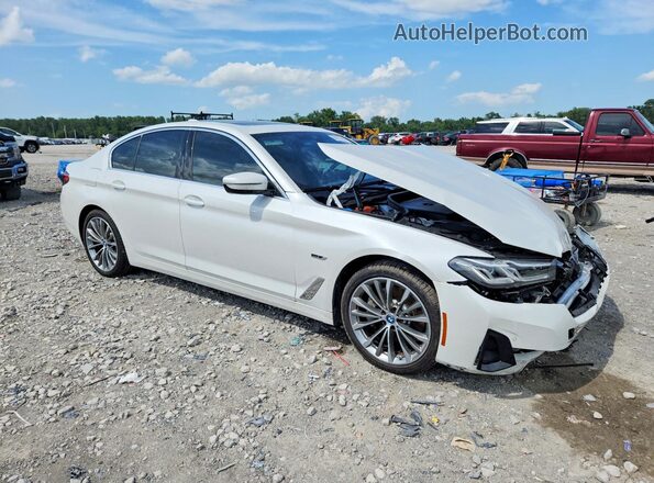 WBA33AG09PCM09829 2023 BMW 5 SERIES White Delantero derecho