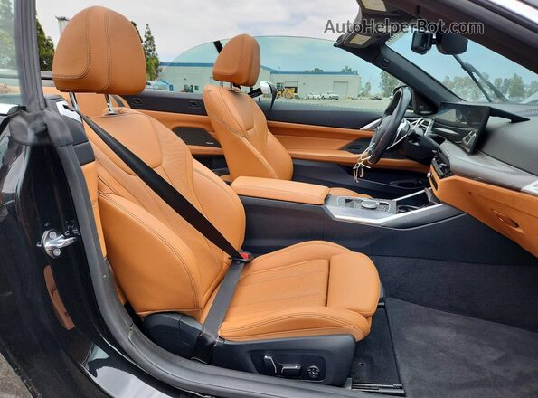 WBA33DB03SCS69455 2025 BMW 4 SERIES Black Հետևի նստատեղերի տեսք