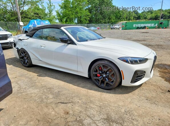 WBA33DB04VCX71976 2027 BMW 4 SERIES Белый Передняя правая четверть