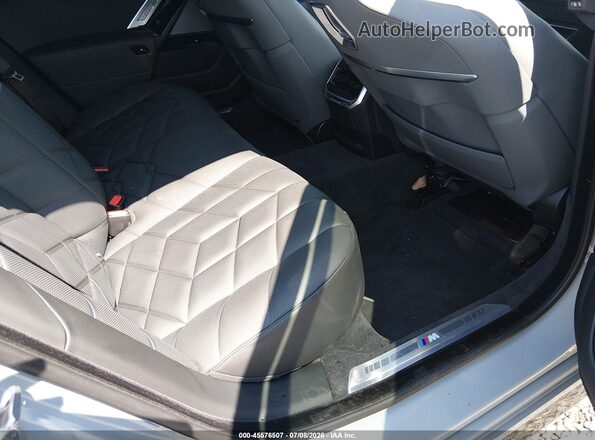 WBA33EH03TCW58840 2026 BMW 7 SERIES Gray Vista de la etiqueta del VIN