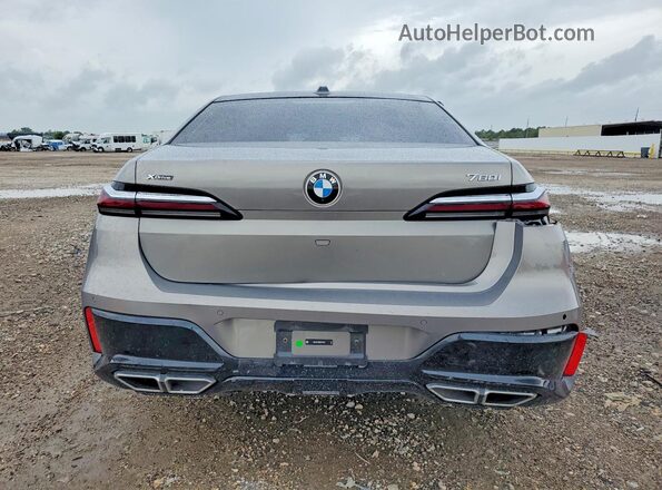 WBA33EJ00RCR45958 2024 BMW 7 SERIES Gray Rear view