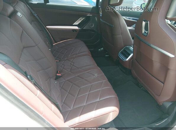 WBA33EJ03PCL47330 2023 BMW 7 SERIES Белый Вид наклейки с VIN-кодом
