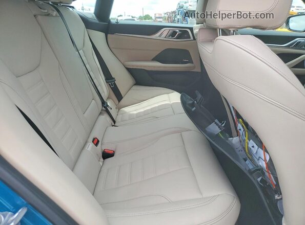WBA33FB01SFU86867 2025 BMW 4 SERIES Blue Widok tylnych siedzeń