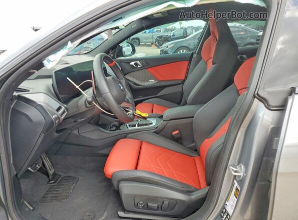 WBA33GG0XT7T99236 2026 BMW M2 Silver Widok wnętrza z przodu