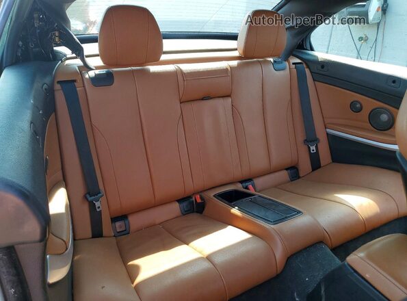WBA3T1C50GP822135 2016 BMW 4 SERIES Blue Widok tylnych siedzeń