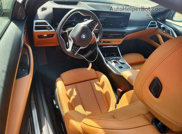 WBA43DA03TCW11526 2026 BMW 4 SERIES Синий Вид панели приборов