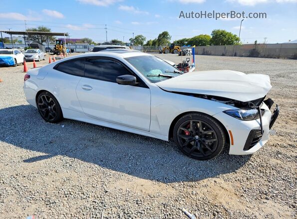 WBA43DA08TCW52198 2026 BMW 4 SERIES Белый Передняя правая четверть