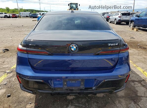 WBA43EH08RCS10915 2024 BMW 7 SERIES Blue უკანა ხედი