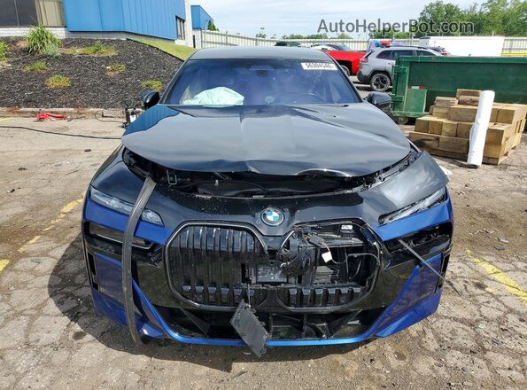 WBA43EH08RCS10915 2024 BMW 7 SERIES Blue წინა ხედი