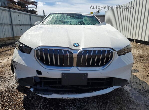 WBA43FJ01TCV64041 2026 BMW 5 SERIES White Vista frontal