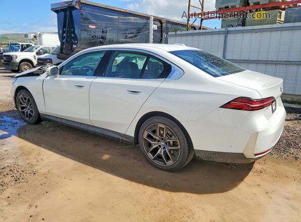 WBA43FJ01TCV64041 2026 BMW 5 SERIES White Trasero izquierdo
