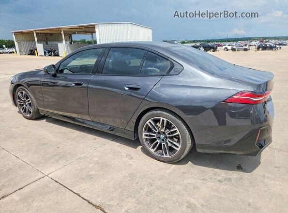 WBA43FJ03SCU14981 2025 BMW 5 SERIES Угольный Задняя левая четверть
