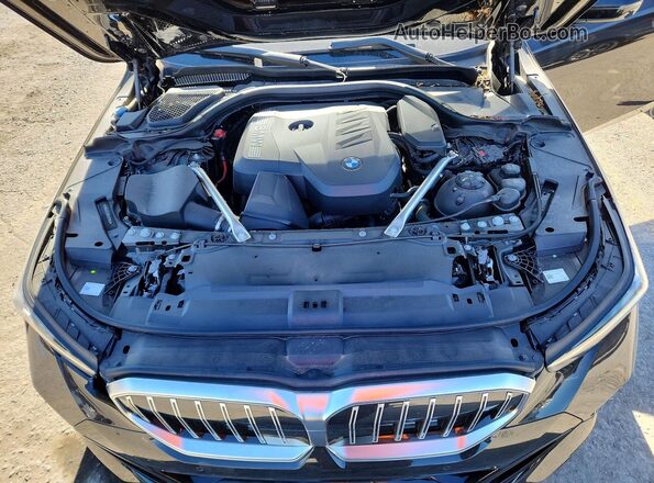 WBA43FJ09RCS21194 2024 BMW 5 SERIES Black Rear interior view