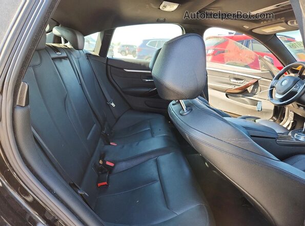 WBA4F7C3XHG789532 2017 BMW 4 SERIES Black Widok tylnych siedzeń