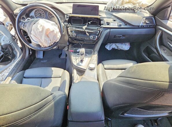 WBA4J1C07LCD64032 2020 BMW 4 SERIES Silver Вид панелі приладів
