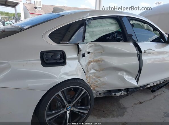 WBA4J7C56JBH13778 2018 BMW 4 SERIES White Widok z przodu