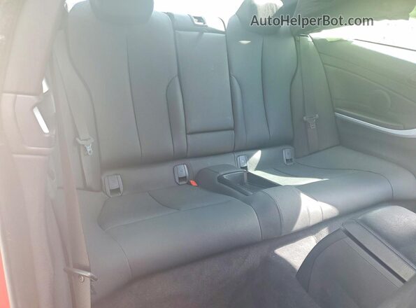 WBA4R7C59HK679867 2017 BMW 4 SERIES Red Հետևի նստատեղերի տեսք
