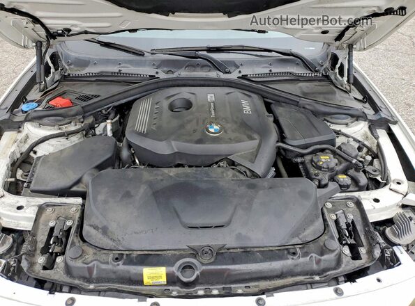 WBA4W3C57KAF93085 2019 BMW 4 SERIES White Widok wnętrza z tyłu