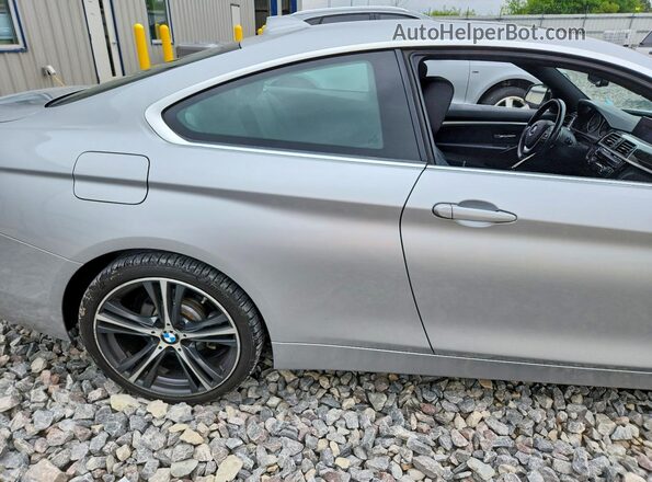 WBA4W5C57KAE51220 2019 BMW 4 SERIES Silver Widok tylnych siedzeń