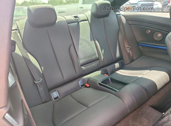 WBA4W5C58JAD32719 2018 BMW 4 SERIES Blue Հետևի նստատեղերի տեսք
